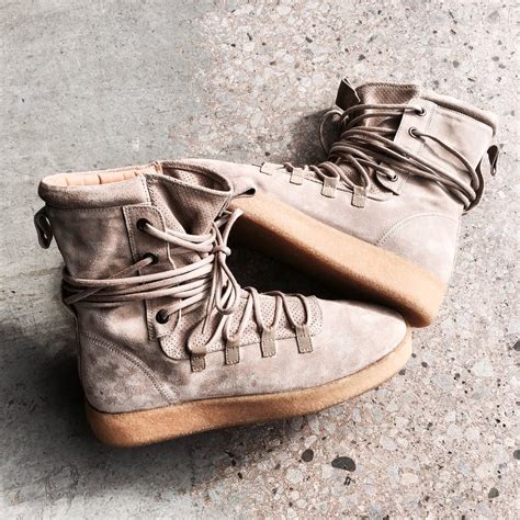 dusk boots replica